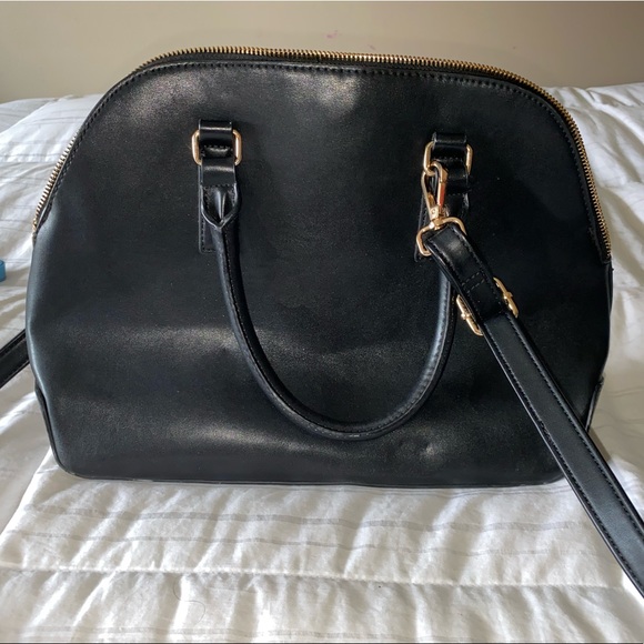 Satchel - Picture 1 of 3